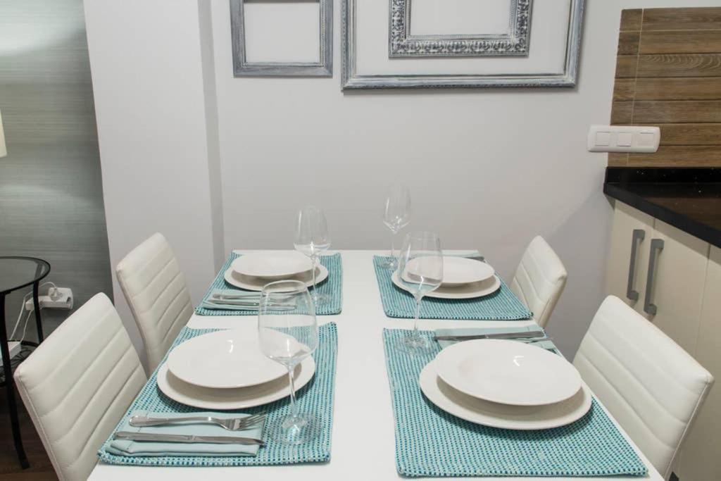 New!!! Luxury City Center & Private Terrace Malaga Bagian luar foto