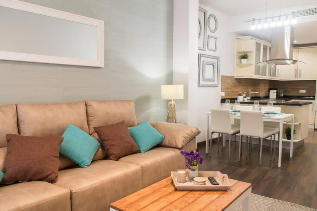 New!!! Luxury City Center & Private Terrace Malaga Bagian luar foto